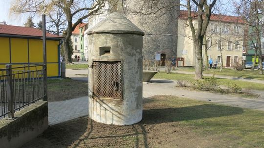 Co stanęło w centrum miasta?