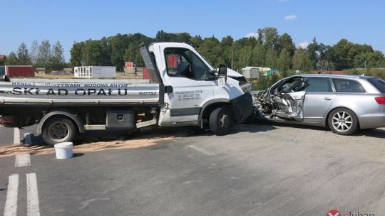 Wypadek trzech aut w Pisarzowicach