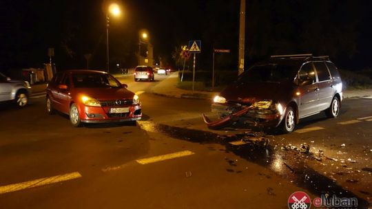 Kolizja na skrzyżowaniu Łużyckiej i Armii Krajowej