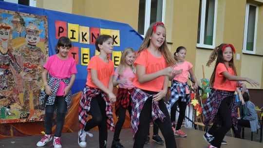 Jesienny Piknik Rodzinny w SP4 w Lubaniu