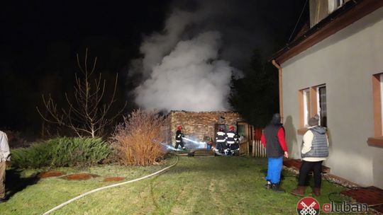 Mężczyzna pozostał bez dachu nad głową