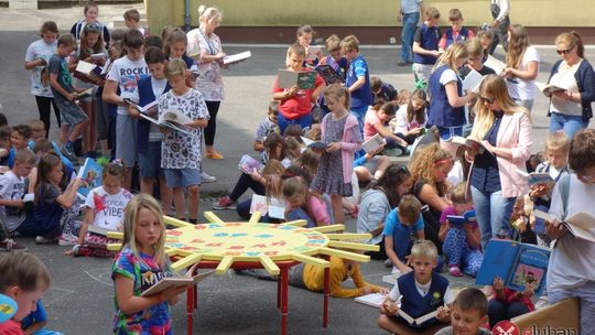 Według badań 63% Polaków nie czyta książek