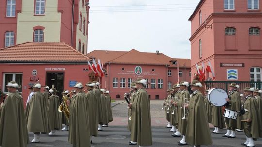 Uroczyste odsłonięcie tablicy upamiętniającej 70. rocznicę powołania Łużyckiej Brygady Wojsk Ochrony Pogranicza