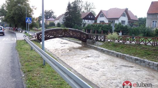 Oberwanie chmury nad Olszyną