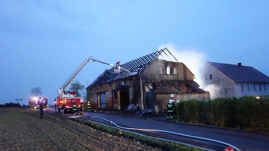 Potężny pożar w Siekierczynie