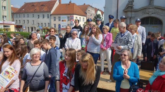 Happening na lubańskim Rynku „BEZPIECZNY SENIOR”