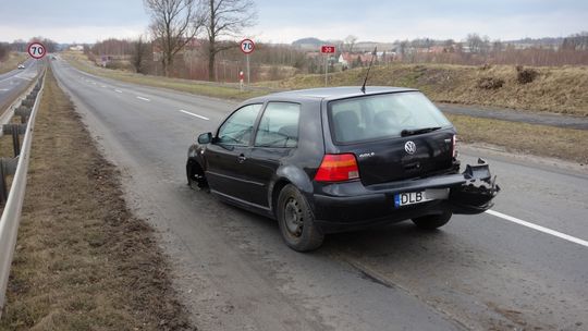 Kolizja przy zjeździe na autostradę