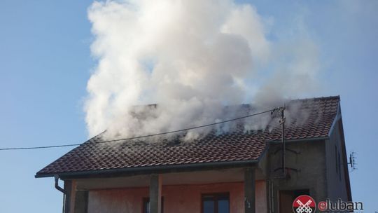 Pożar budynku mieszkalnego na Starolubańskiej