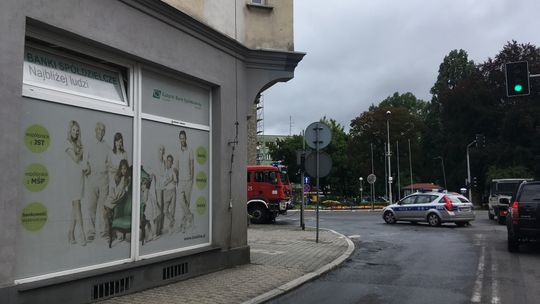 Plama oleju w centrum Lubania