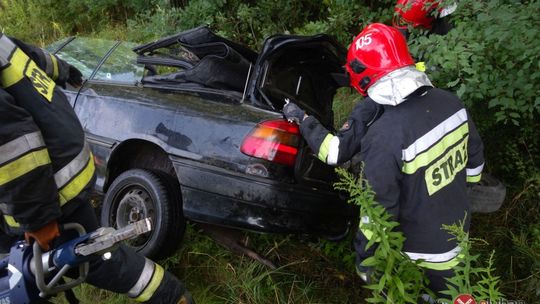 Porzucone auto po wypadku