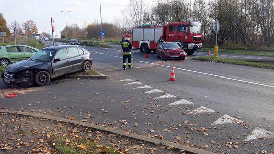 Kolizja na zjeździe w stronę autostrady