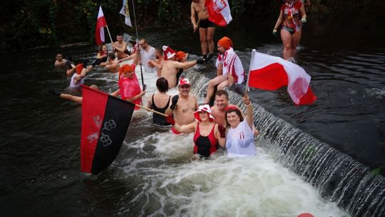 Zimno mokro i radośnie