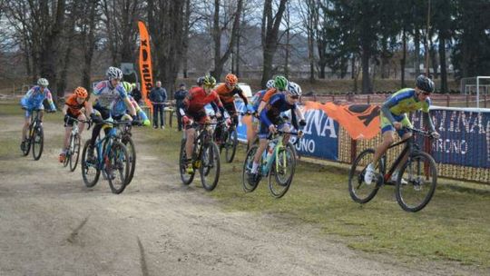 Juniorzy młodsi na podium