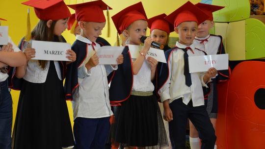 Po Akademii Malucha śmiech biega wesoły, wkrótce go zabierzecie ze sobą do szkoły…