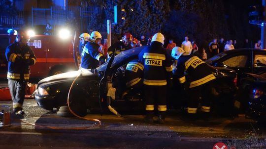 Wypadek z udziałem trzech aut