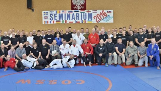 Szkoleniowcy z KS Samuraj Lubań na elitarnym Seminarium Sztuk Walki