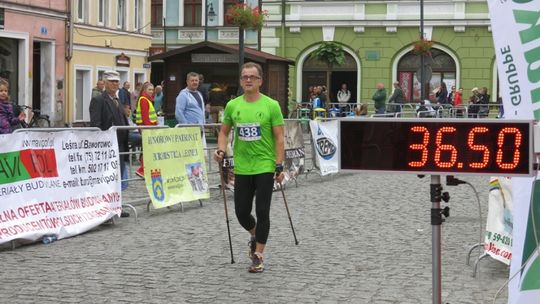 250 osób na starcie