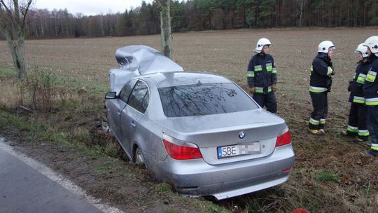 BMW wypadło z drogi