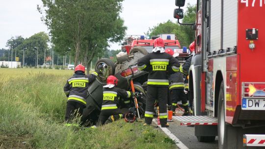 Tragiczny wypadek na łączniku prowadzącym do autostrady