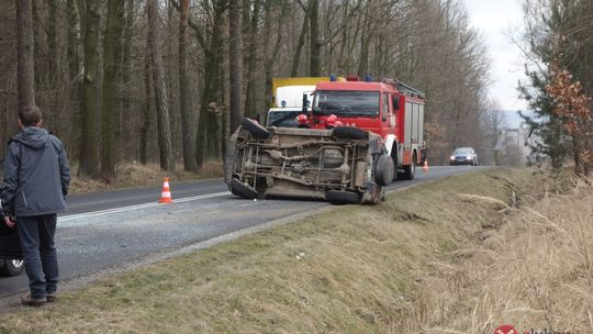 W zakręcie na dwóch kołach