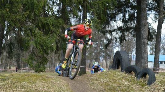 Juniorzy młodsi na podium