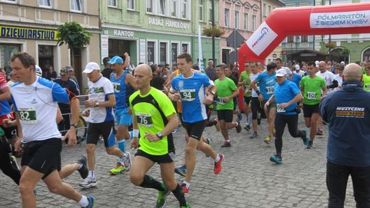 250 osób na starcie