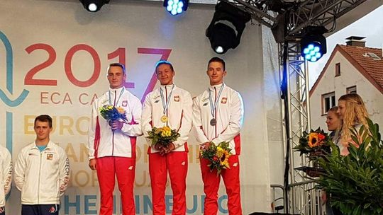 Polskie zespoły z dwoma brązowymi medalami ME Juniorów &amp; U23 w Slalomie