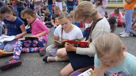 Według badań 63% Polaków nie czyta książek