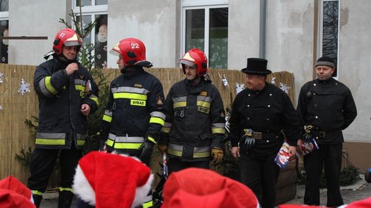 Słoneczni na ratunek Mikołajowi