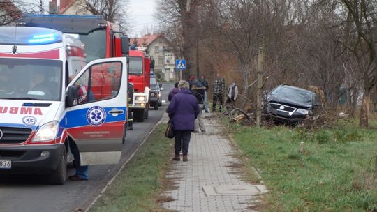 Skosił przystanek autobusowy