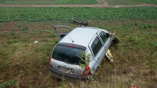 Lot zakończony w polu