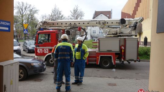 Pożar uwięził kobietę z dzieckiem