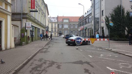 Chaos komunikacyjny w centrum Lubania