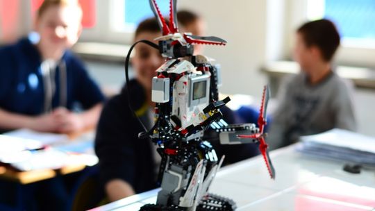 Gimnazjaliści z Trójki skonstruowali robota!