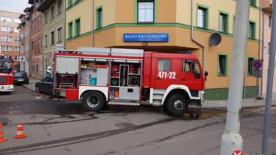 Pożar uwięził kobietę z dzieckiem