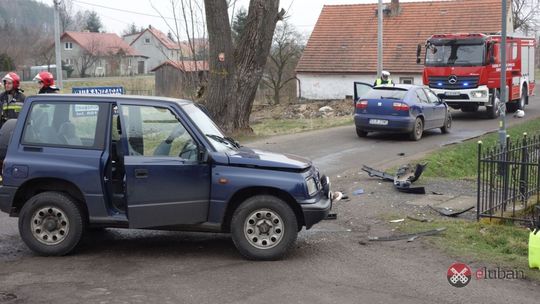 Trzy osoby lekko poszkodowane