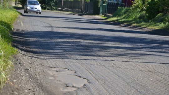 Droga z Lubania do Zaręby w remoncie