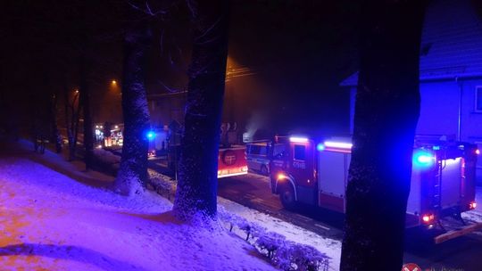 Pożar w  budynku wielorodzinnym