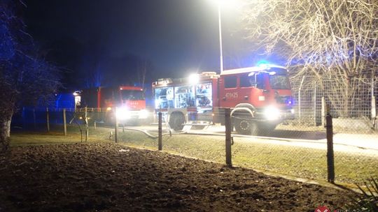 Pożar altany na działkach przy ul. Mostowej