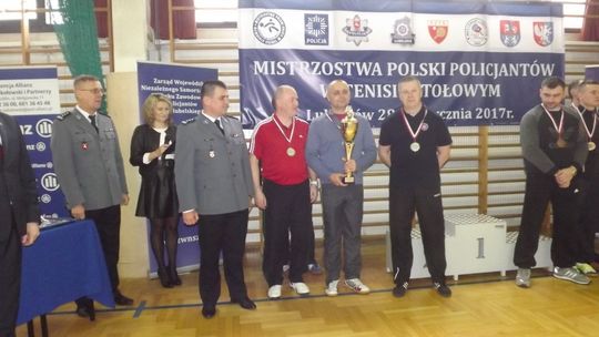 Wicemistrz Polski policjantów w tenisie stołowym