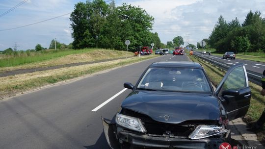 Kolizja na zjeździe w kierunku autostrady