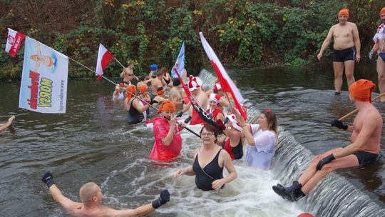 Zimno mokro i radośnie