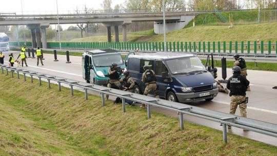 Ćwiczenia na autostradzie A4