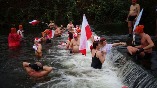 Zimno mokro i radośnie