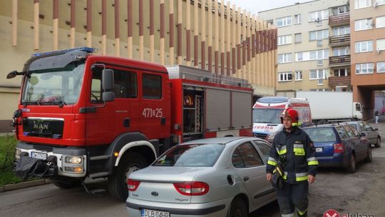 Pożar uwięził kobietę z dzieckiem