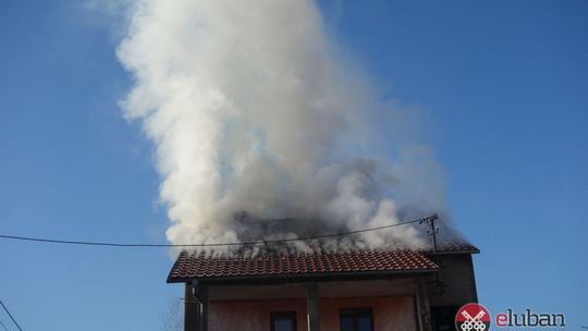 Pożar budynku mieszkalnego na Starolubańskiej