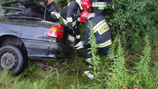 Porzucone auto po wypadku