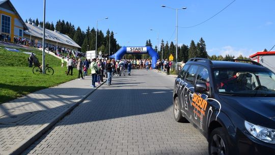 Ponad 400 osób pobiegło w 4F RUN Świeradów Zdrój!