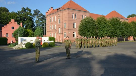 SG wspiera służby macedońskie