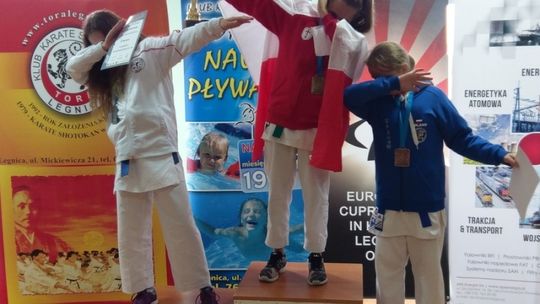 Kolejne medale dla KS Samuraj Lubań w karate olimpijskim